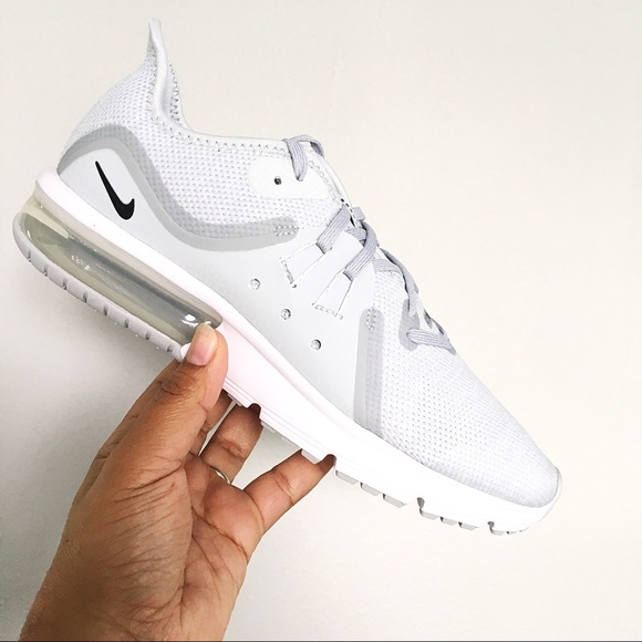 nike air max sequent 3 women's white